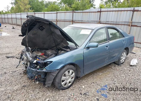 2003 Toyota Camry Le from USA, damaged, VIN 4T1BE32K13U772512